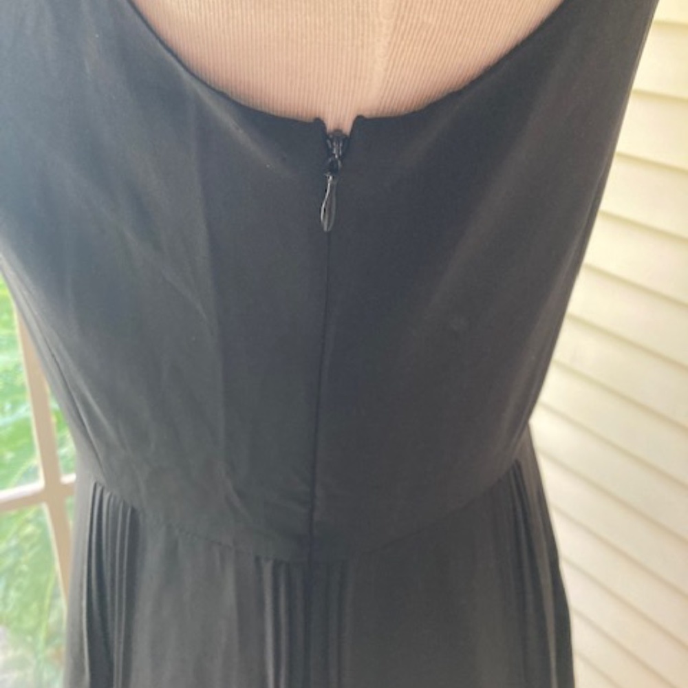 Calvin Klein "Little Black Dress" - Picture 4 of 9